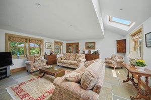 Sitting room- click for photo gallery